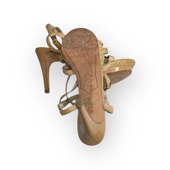 Joan & David ✦ Dakenyon Platform Stilettos Heeled Sandals ✦ Nude Patent Leather - Picture 10 of 16